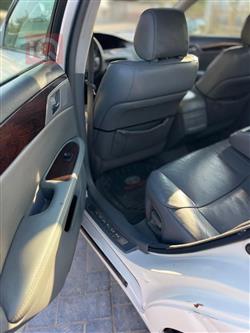 تويوتا أفالون